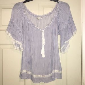 American eagle off the shoulder top